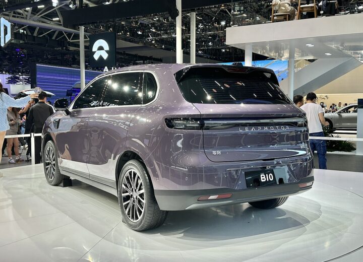 Lompatan motor B10